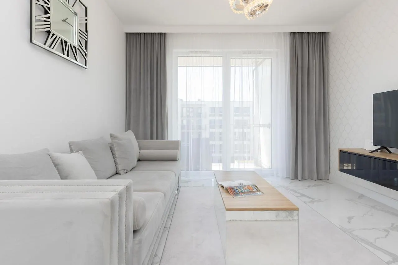 Praga Arte Apartments With Parking & Balcony By Noclegi Renters Warszawa 0*,  Polska